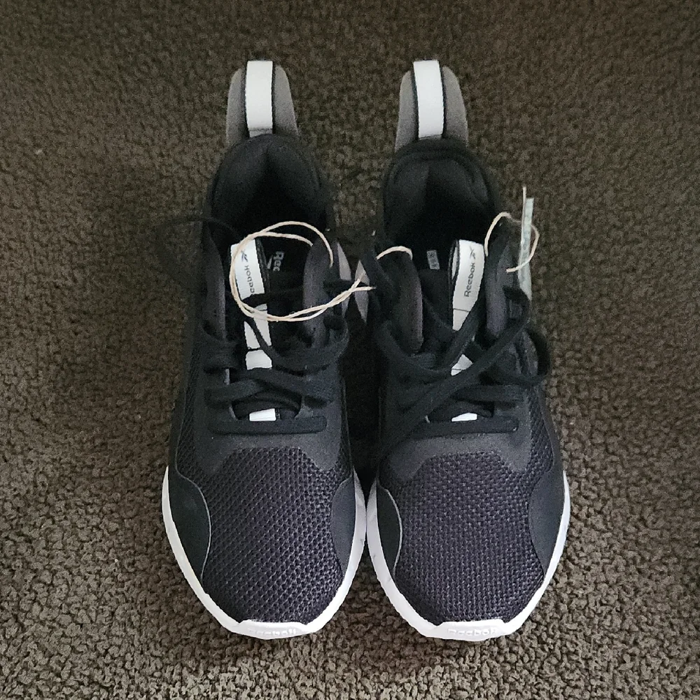 NWT Reebok Women's Sneakers - Picture 2 of 5